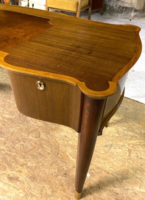 Andre Arbus early refined walnut presidential desk