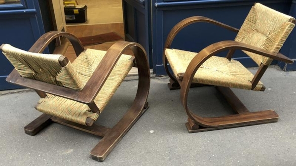 Audoux Minet pair of bent wood lounge chair with a rush cover
