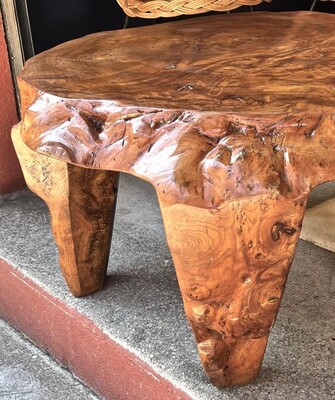 Awesome Tree trunk sturdy solid organic brutalist coffee table