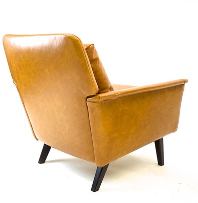 Folke Ohlsson for Fritz Hansen Comfortable Pair of Lounge Chairs