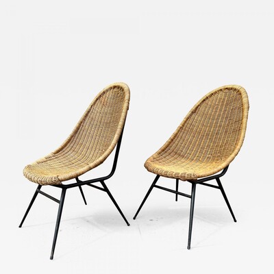 French Riviera charming pait of egg-shaped rattan chairs