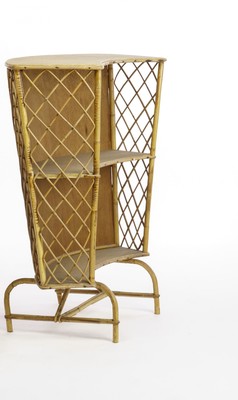 French Riviera witty rattan bar and its pair of bar stools