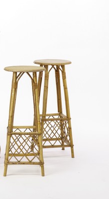 French Riviera witty rattan bar and its pair of bar stools