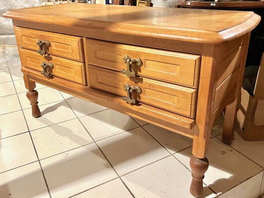 Guillerme et Chambron rarest oak chest of drawers