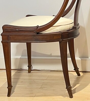 Klismos rare set of 8 solid mahogany dinning chairs