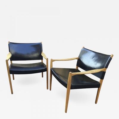 Per Olof Scotte Pair of Oak and Leather Arm Chairs
