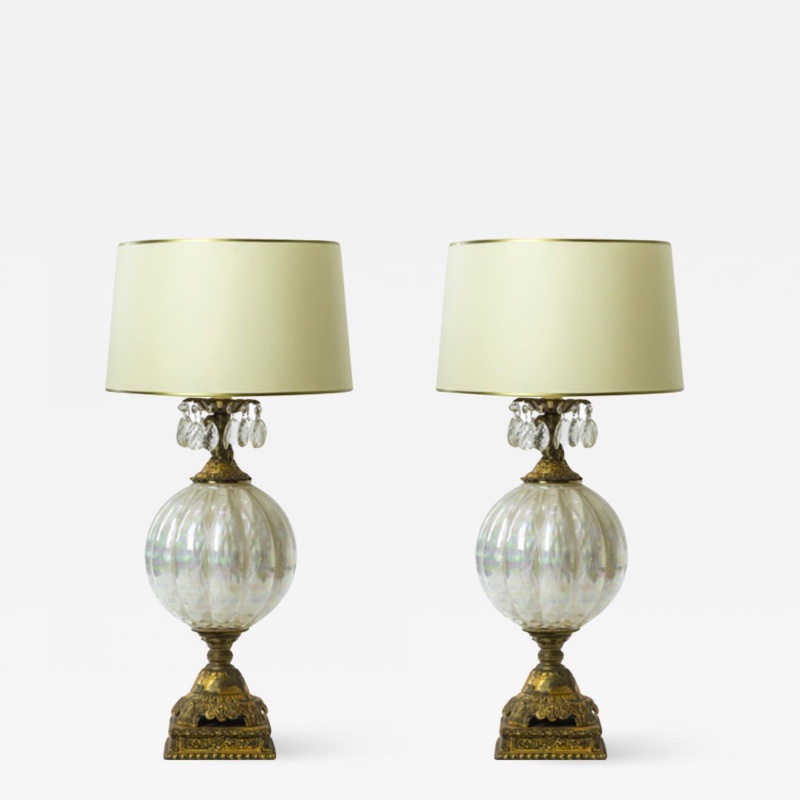 Superb mother of pearl glass pair of gold and crystal lamp