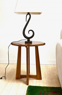 Treble clef shaped rare hammered wrought iron pair of lamps